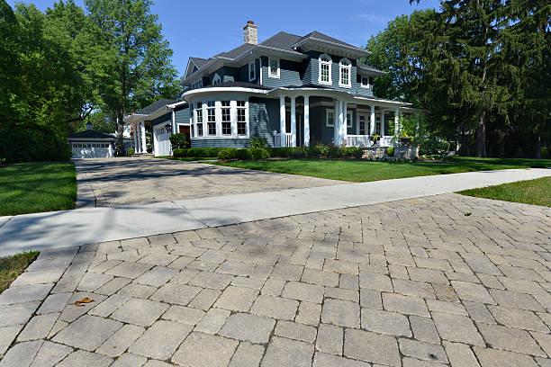 Best Residential Driveway Paver Services  in Ashwaubenon, WI